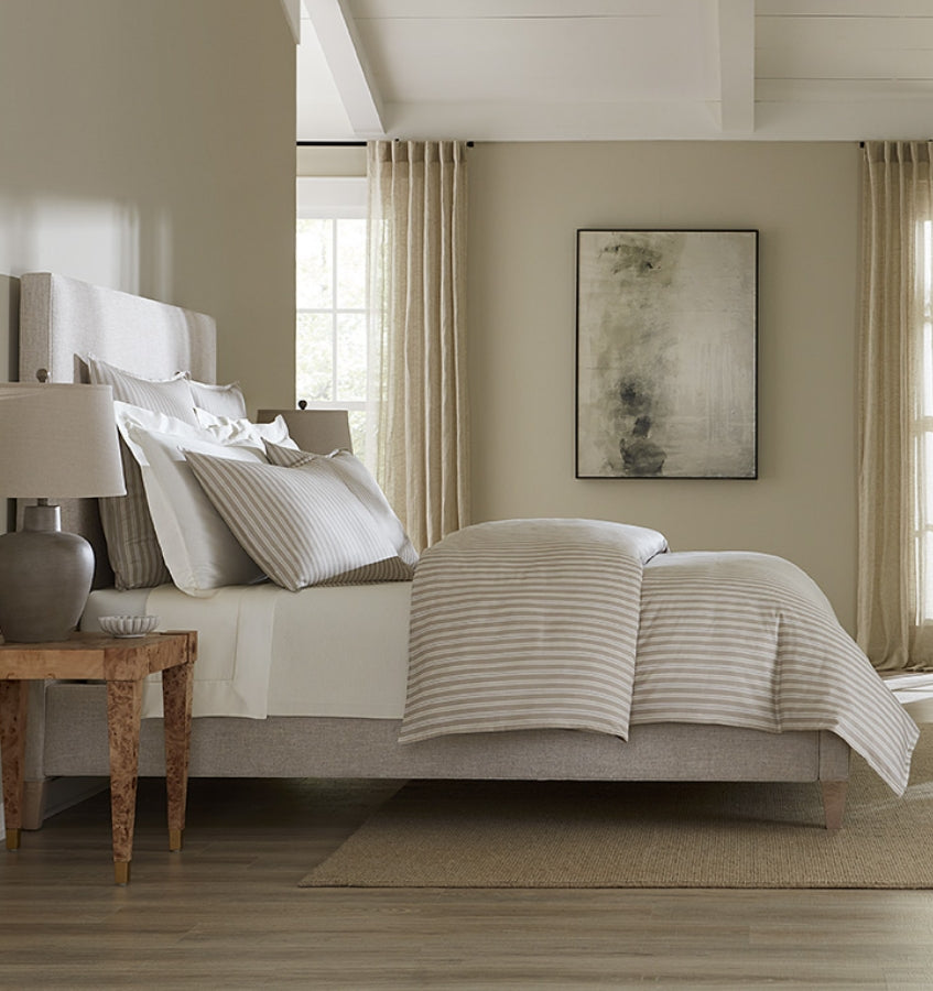 Leranto Duvet Cover - Sateen Striped Duvet Cover | SFERRA