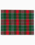 Emerald/Red Masseria table runner on white table