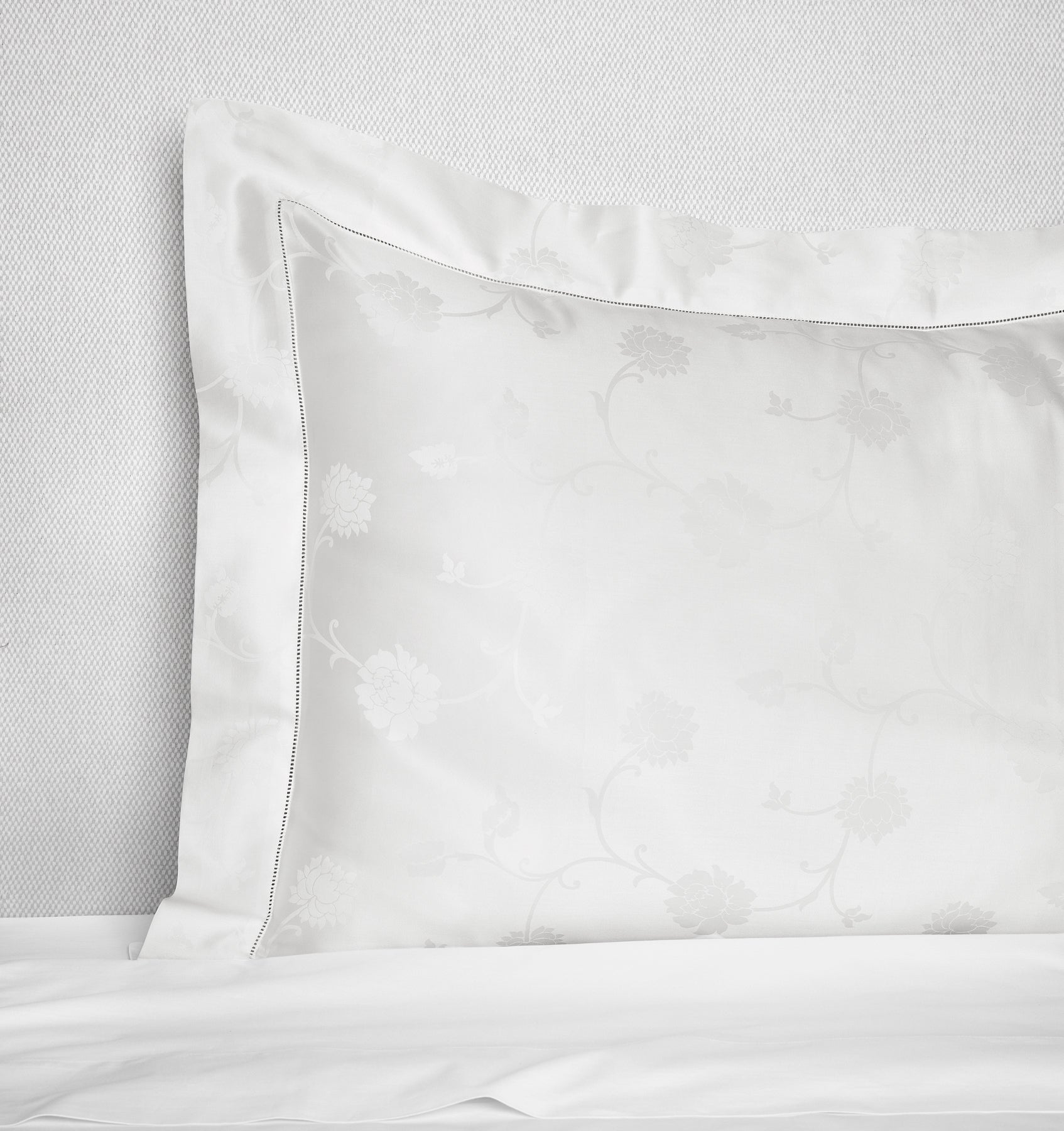 image_alt_placeholder