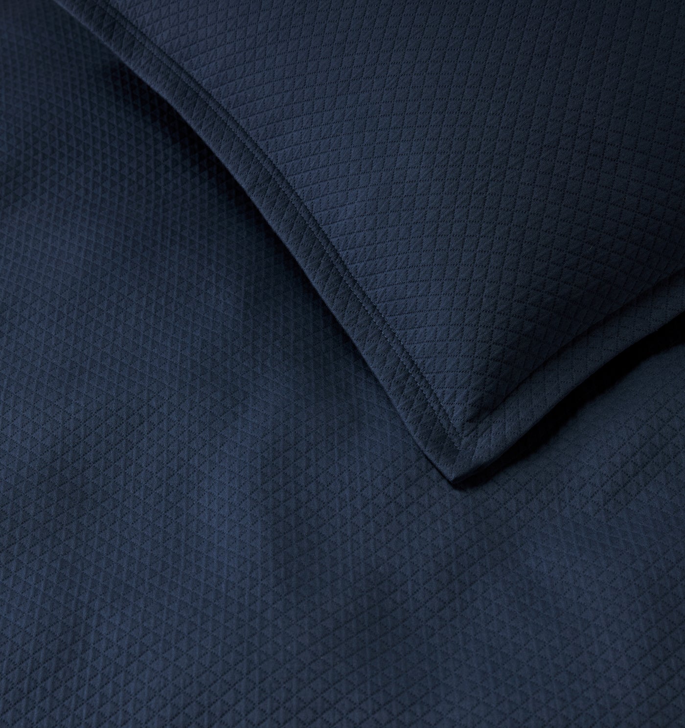 Rombo Coverlet Luxury Piecedyed Piqué Matelassé Bedding SFERRA