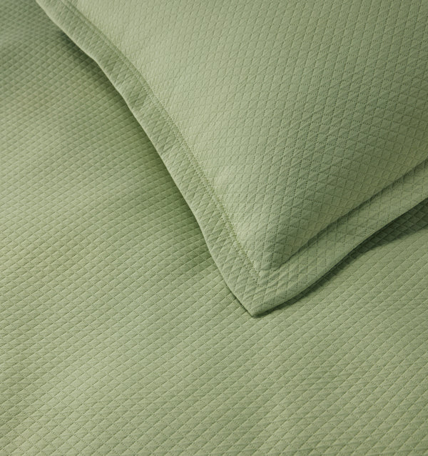 Rombo Coverlet Luxury Piecedyed Piqué Matelassé Bedding SFERRA
