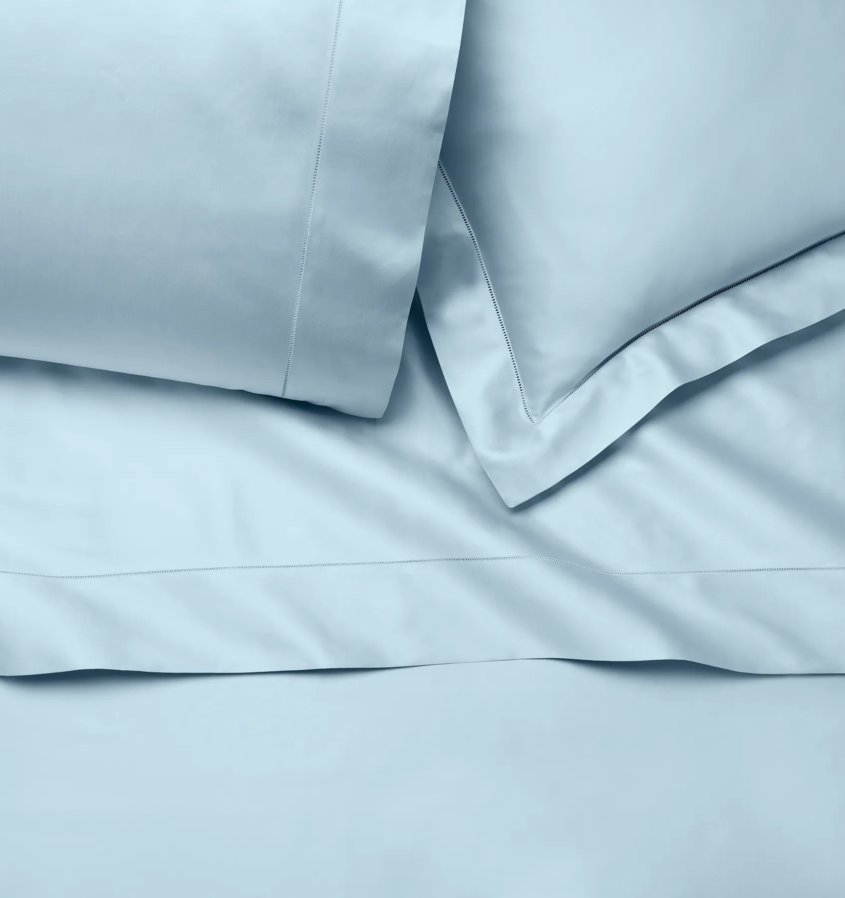 Ariel arctic sham, pillowcase and flat sheet