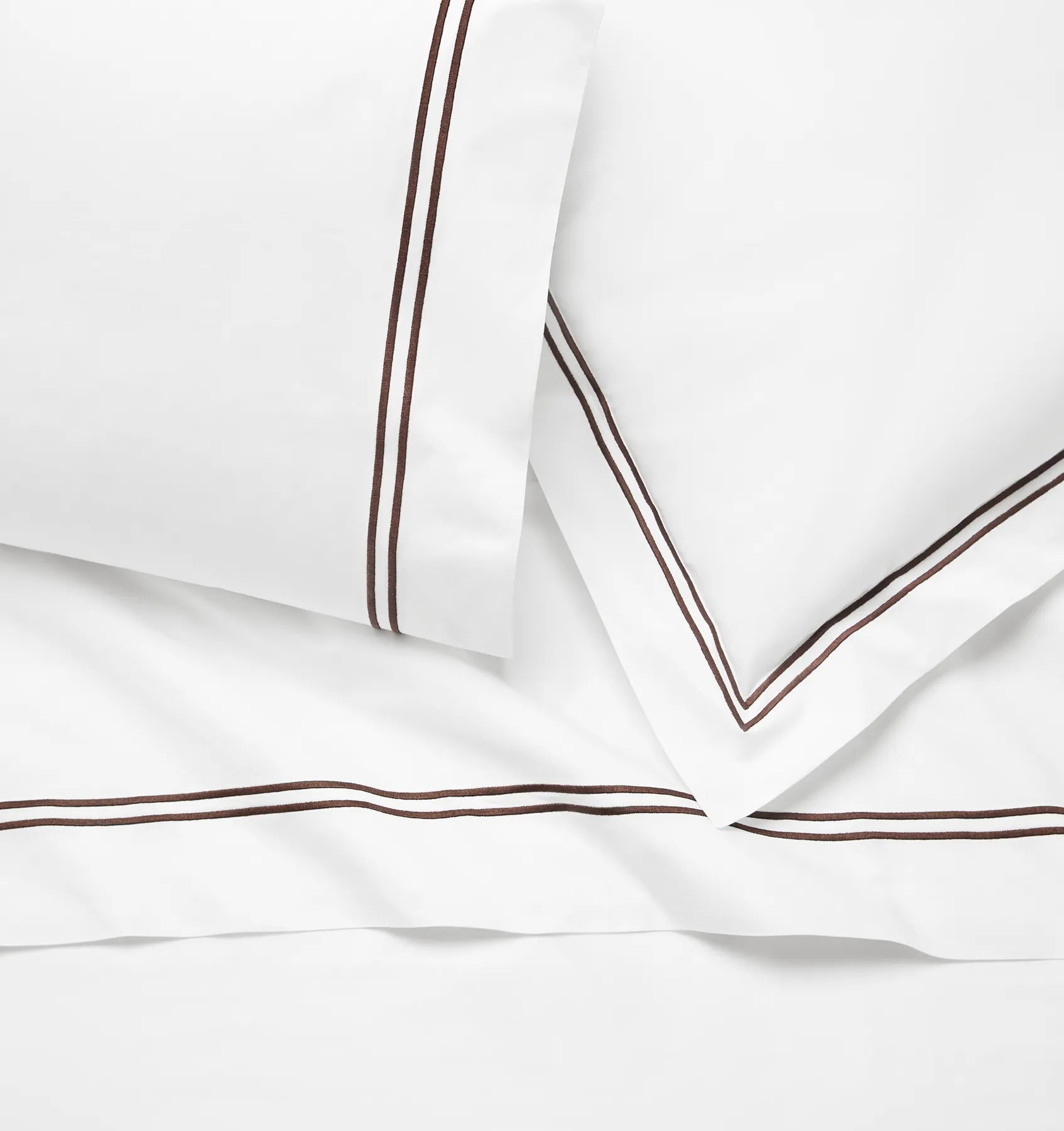 Grande hotel white/mocha sham, pillowcase and flat sheet