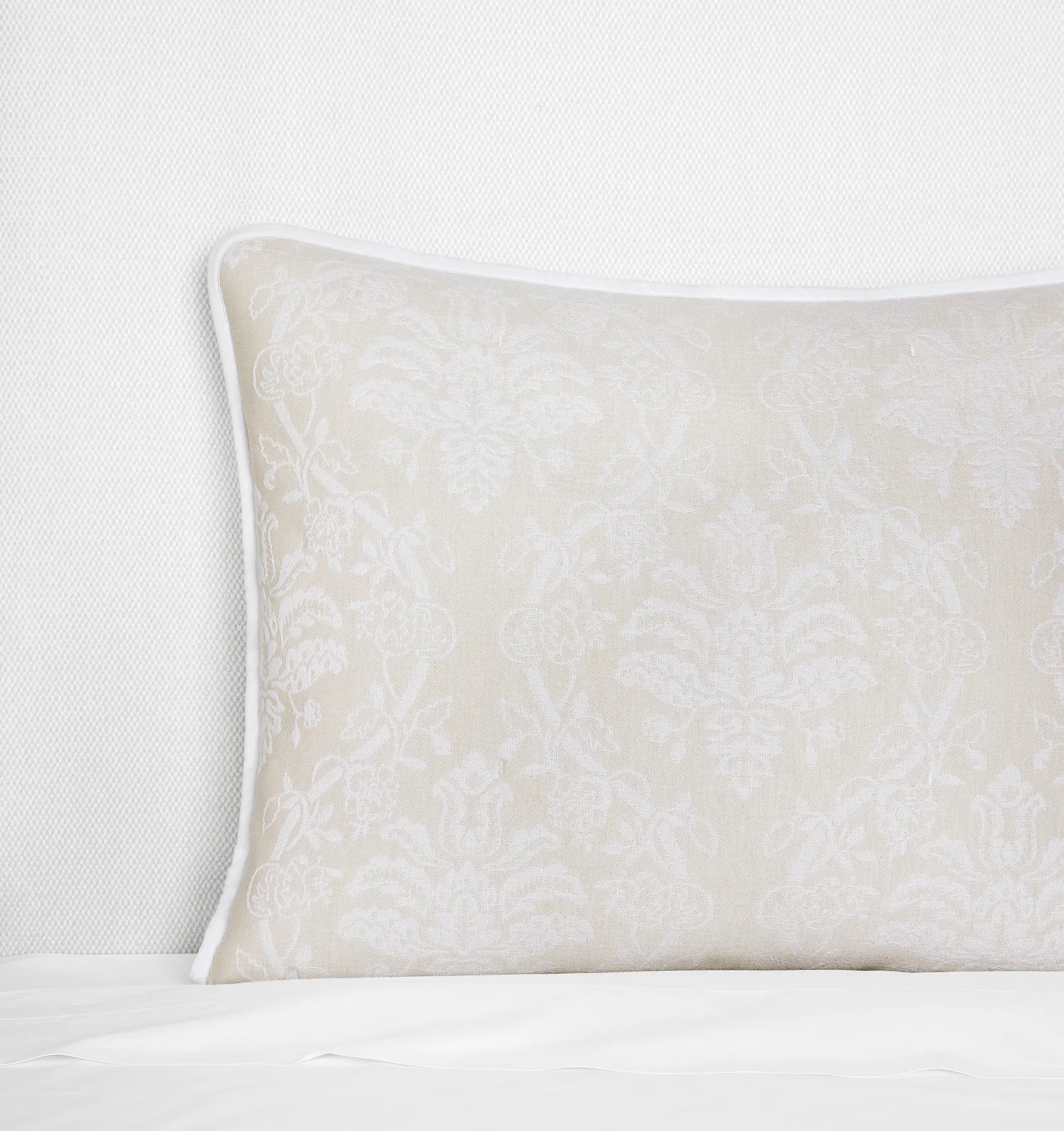 Isabella ivory/sand jacquard sham