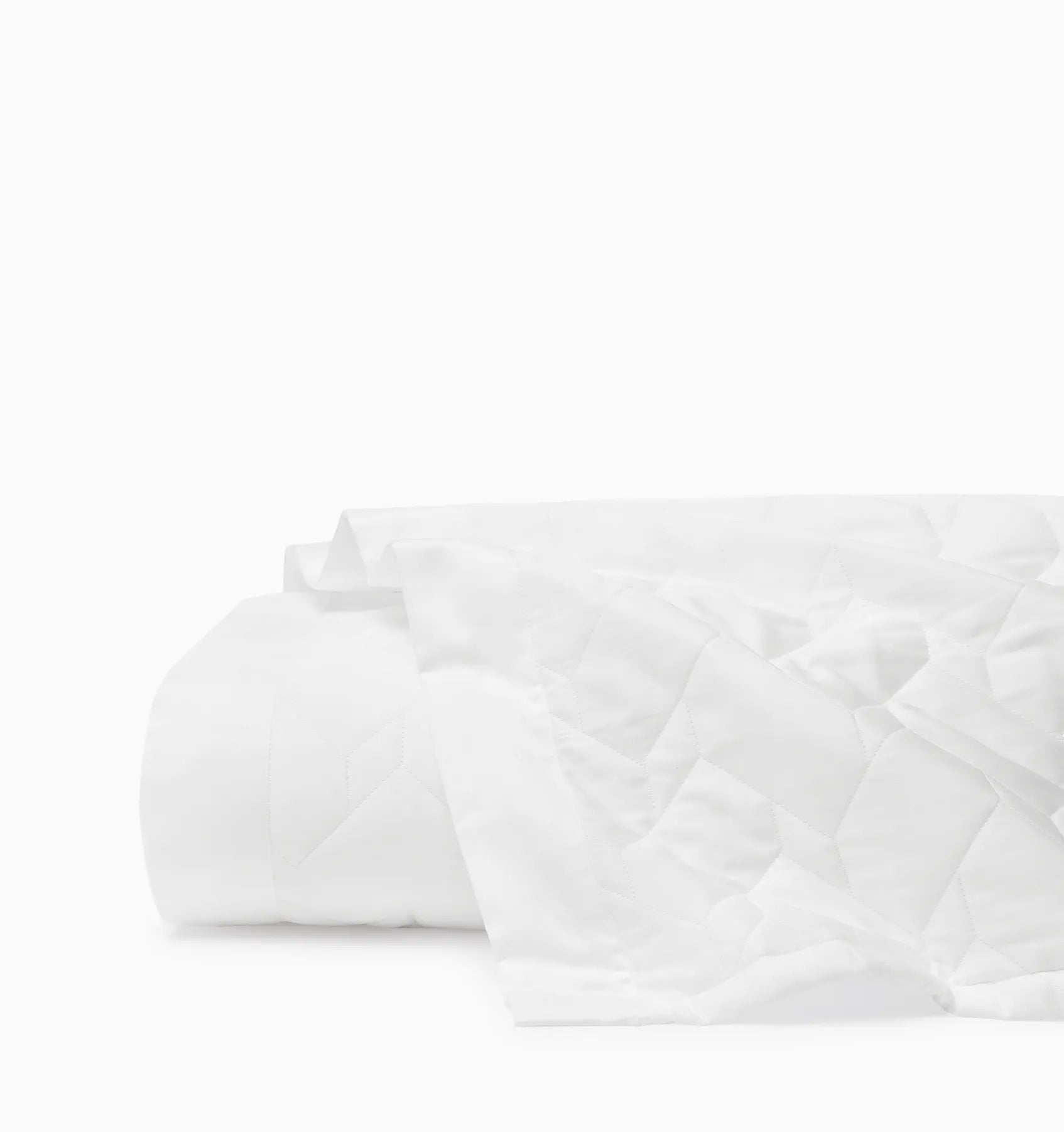 Palatino white quilt on a white background