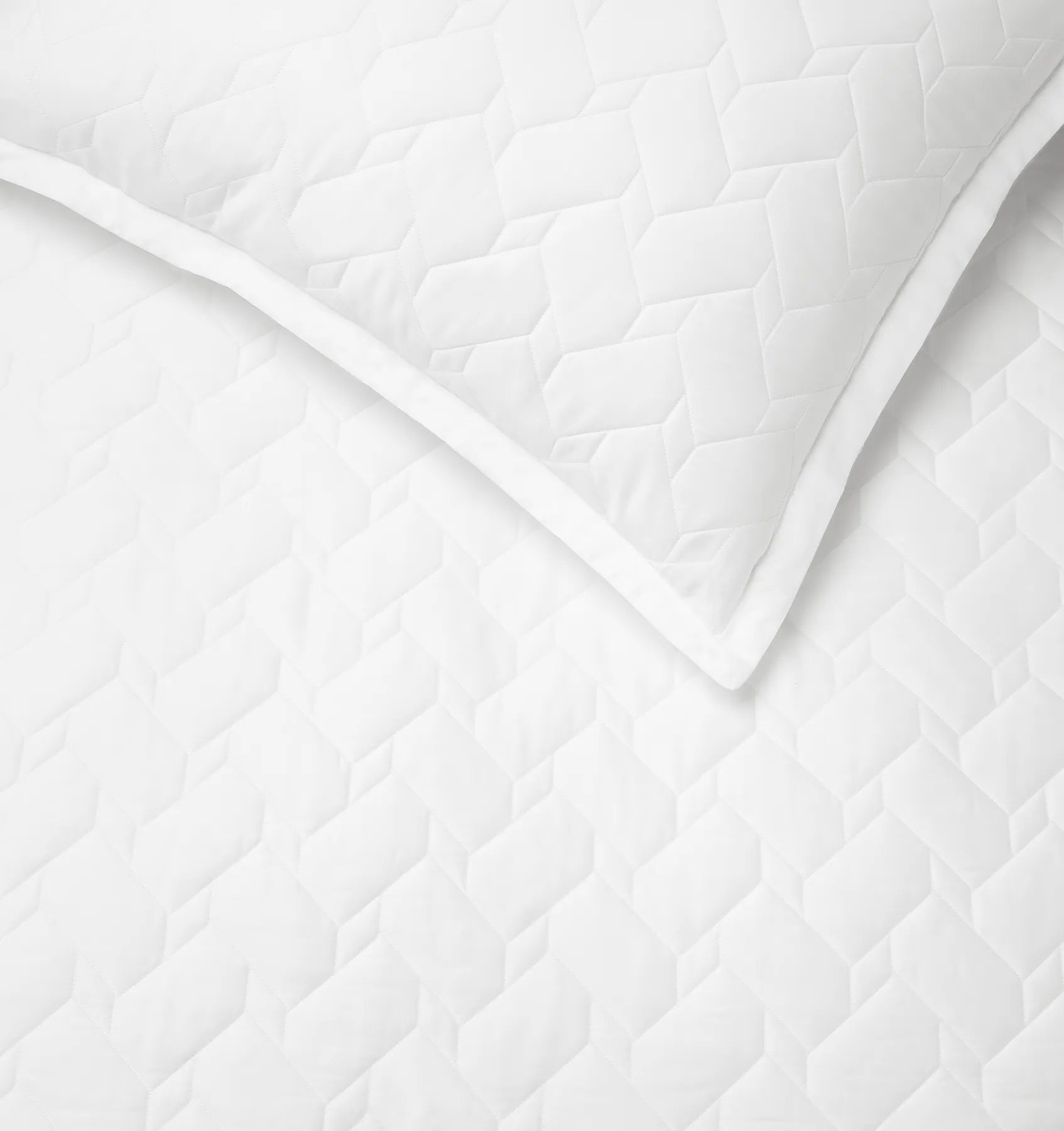 Palatino white sham and quilt 