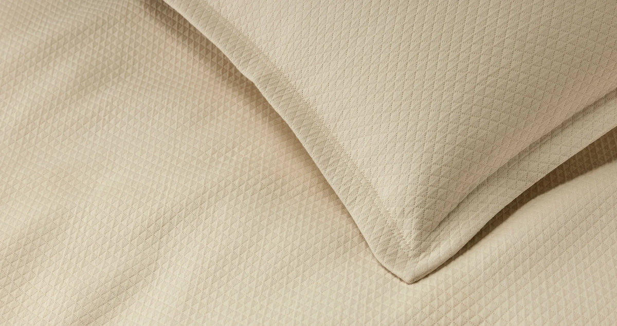 Rombo sand coverlet and sham