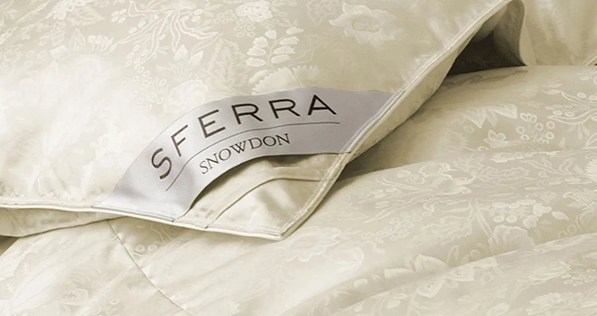Snowdon pillow and duvet