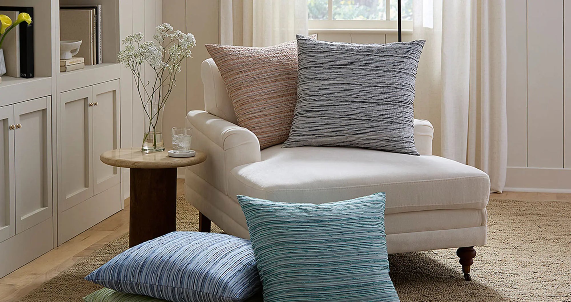 Tindari decorative pillows 