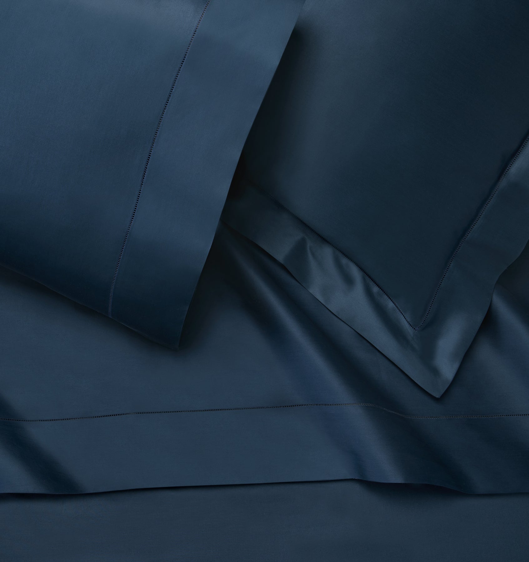 Giotto navy sham, flat sheet & pillowcase