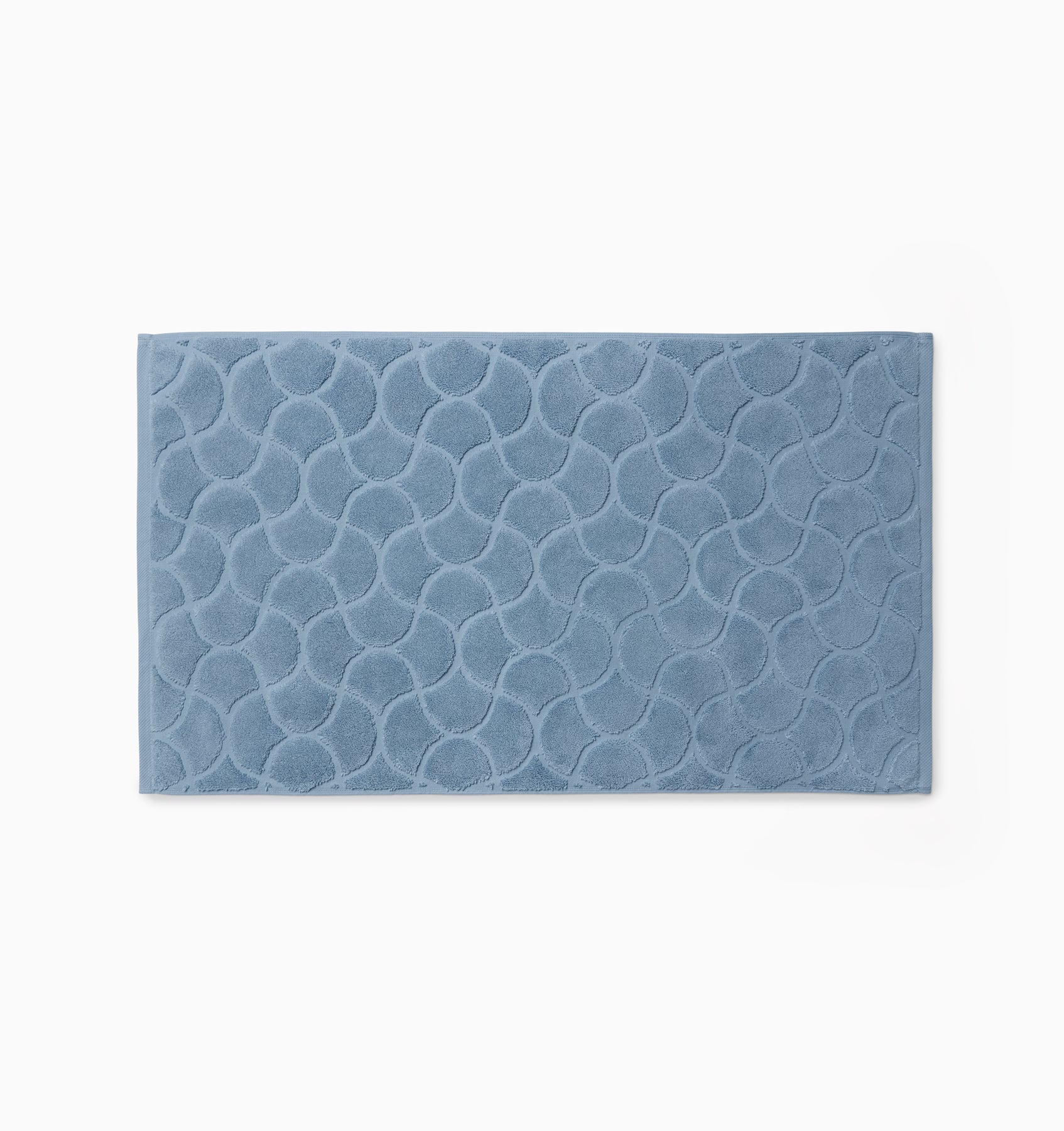 Oasi Tub Mat - Absorbent Cotton Scalloped Bath Mat | SFERRA