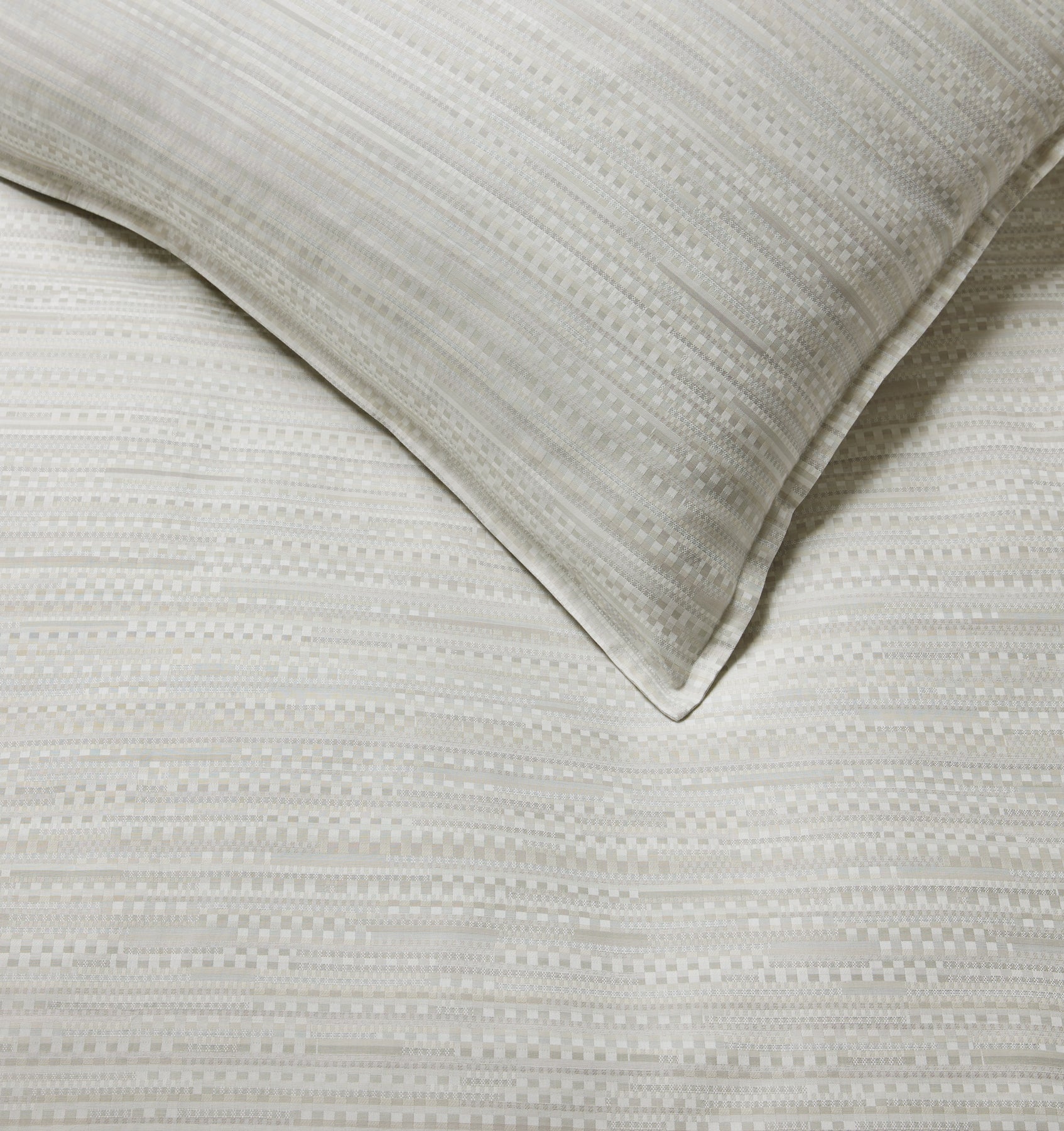 Pellestrina duvet cover and sham vignette