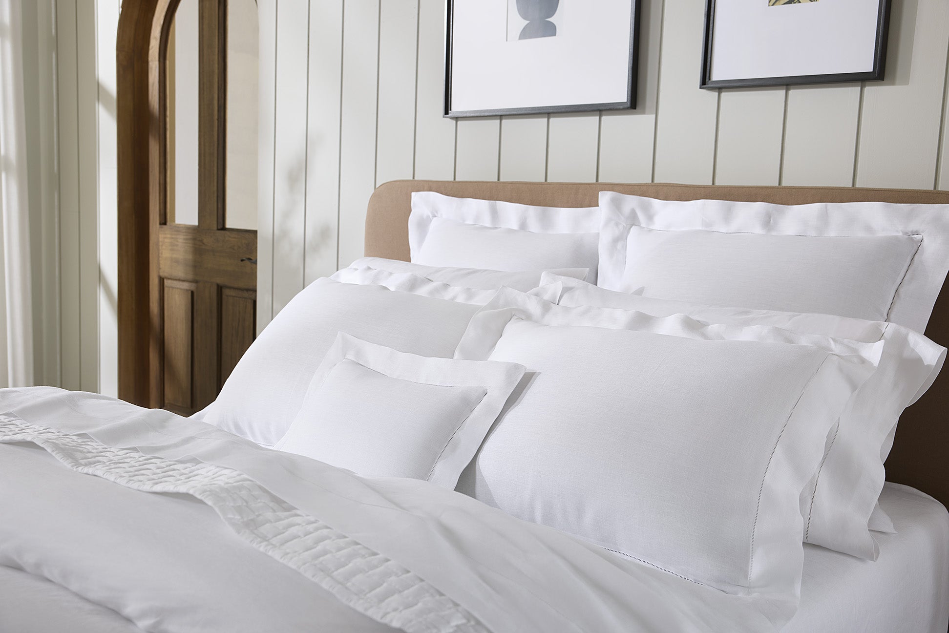 image_alt_placeholder