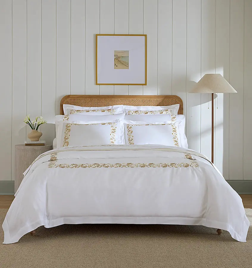 Tralcio white/sand full bed straight on