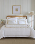 Tralcio white/sand full bed straight on