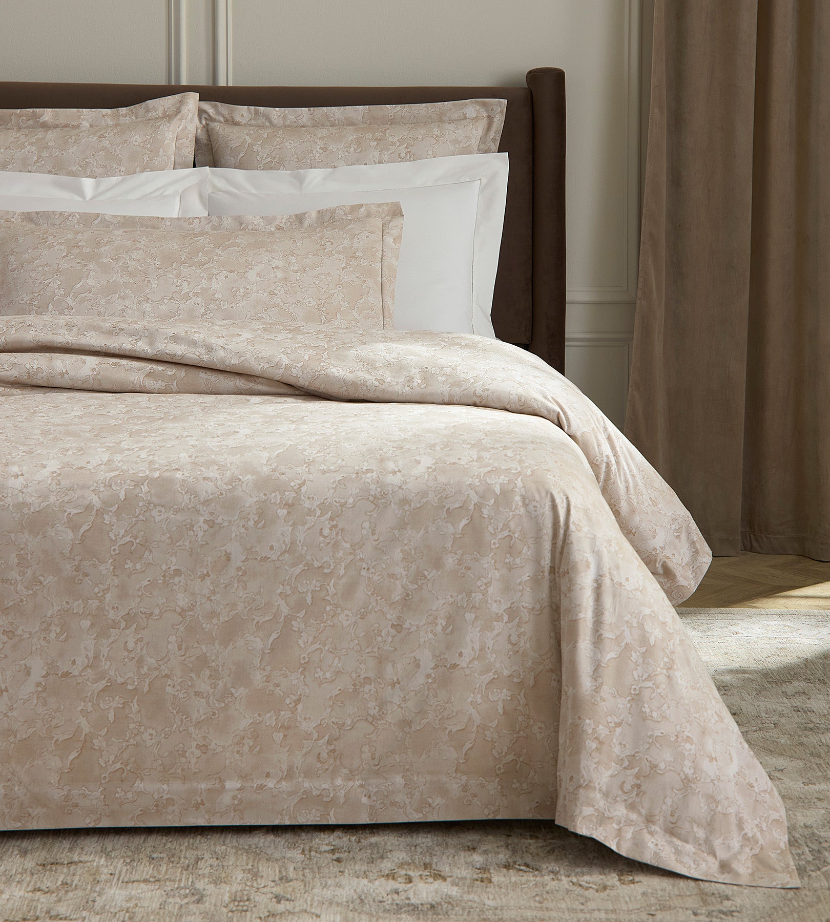Altea duvet cover corner crop