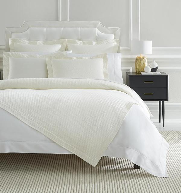 image_alt_placeholder