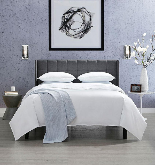 Corto Celeste Duvet Cover is a contemporary update to Celeste, SFERRA's most popular percale sheeting.
