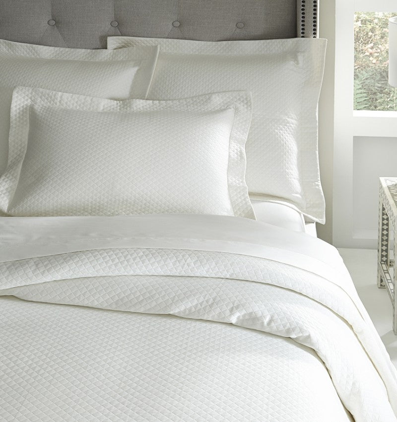 SFERRA Bari Coverlet features a diamond pique pattern with lustrous sheen and a softly finished hand.