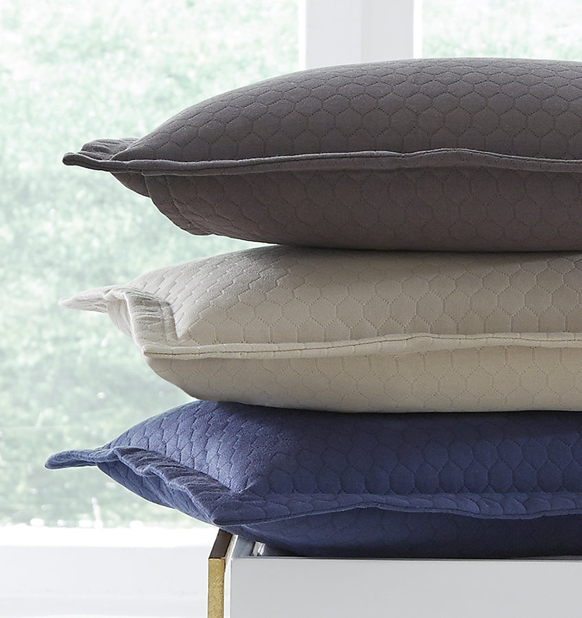 Twin Coverlet 75X95 - Favo Collection - By Sferra main image 1
