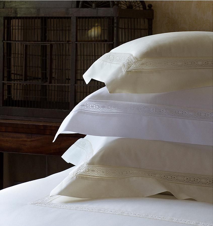Standard Pillowcase 22X33 - Giza Lace Collection - By Sferra