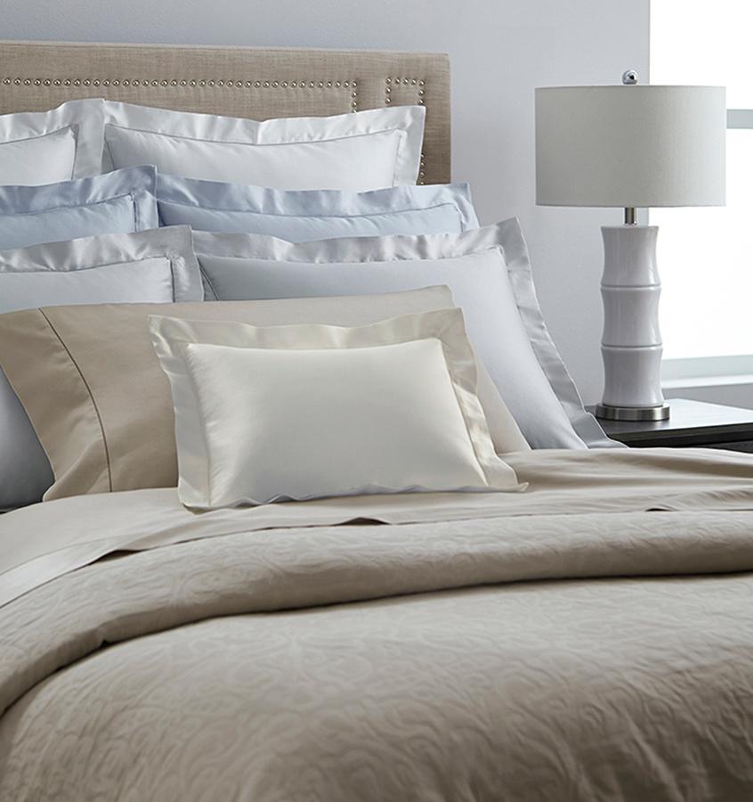 Woven with pure, extra-long staple cotton, we've achieved a signature-level sateen bedding set that possesses a luscious, sleek hand alongside outstanding durability.