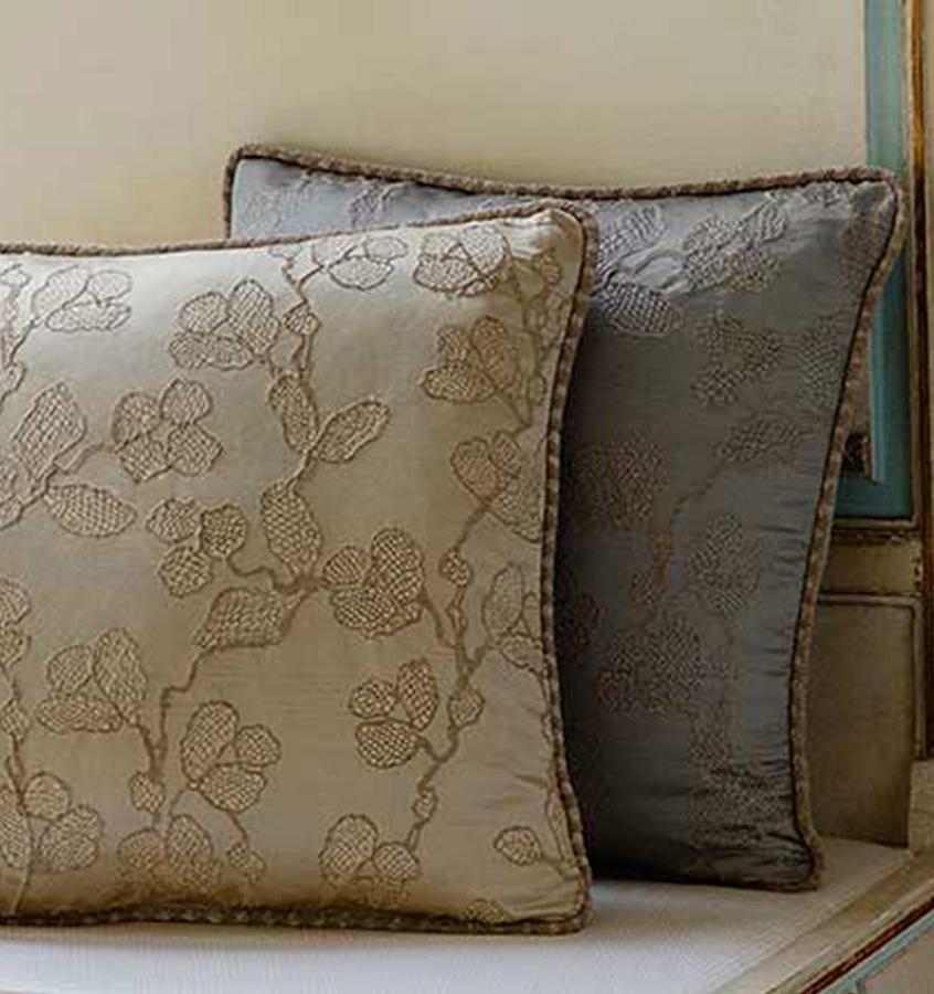 SFERRA's elegant Silvano jacquard pillow is woven with a sleek glimmer.